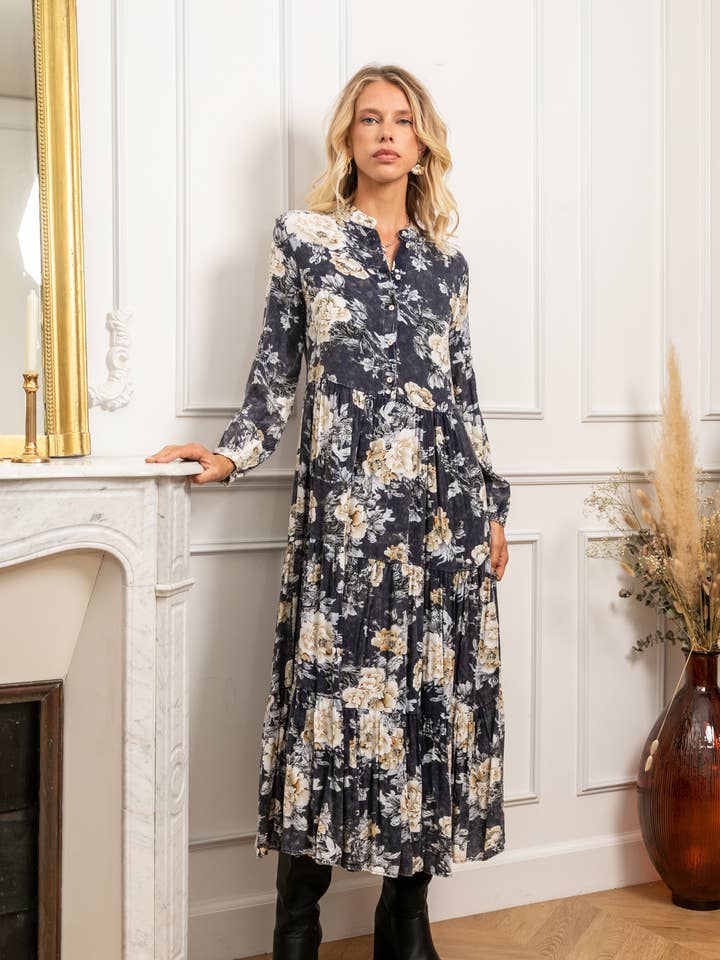 Vestido camisero largo con estampado, estilo desteñido corte acampanado para venta al por mayor de last queen