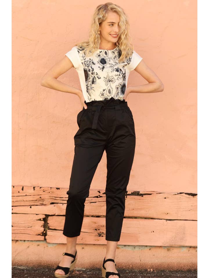 Eva Franco - Wholesale Pants - Women's - Cargo Pants High Waist with Tie and Pockets1