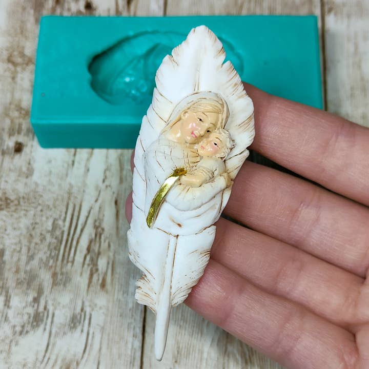 Nativity Feather Mold 9x3cm in silicone for resin plaster and other Purchase Wholesale natività. Free Returns & Net 60 Terms on Faire trending on Faire.