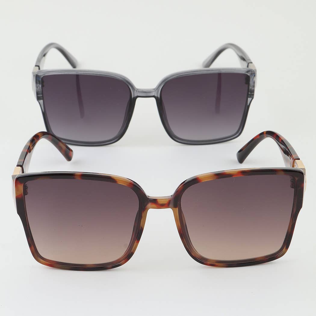 MIX Heart Chain Box Sunglasses for wholesale on Faire4