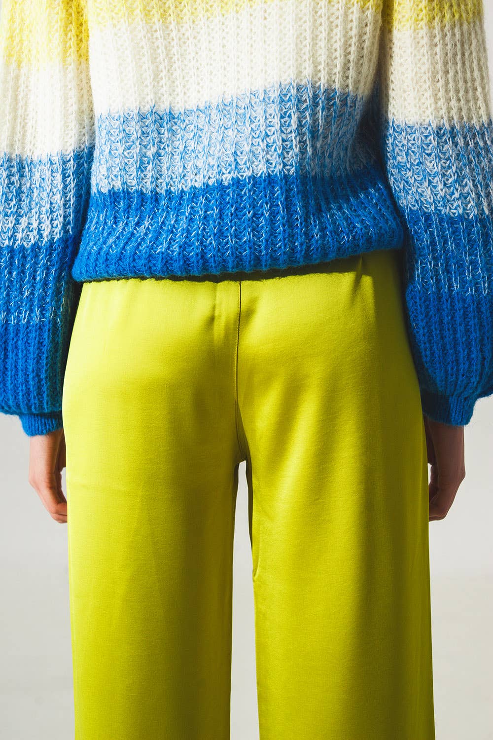 Vert Pantalon large en satin vert citron en vente sur Faire5