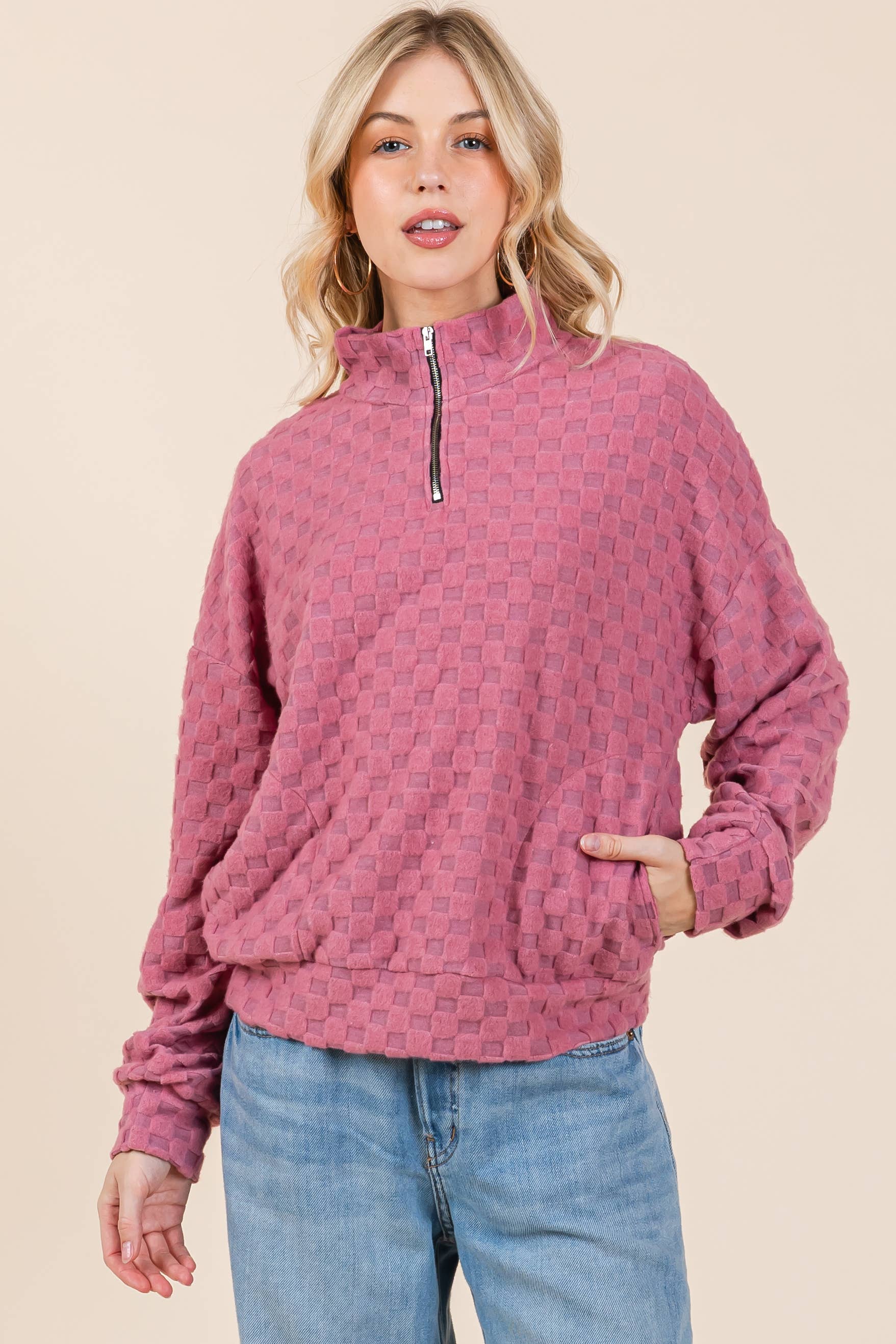 BOMBOM - Wholesale Sweatshirt - Women's - TL1997 FUZZY CHECKERED 1/4 ZIP TOP 11