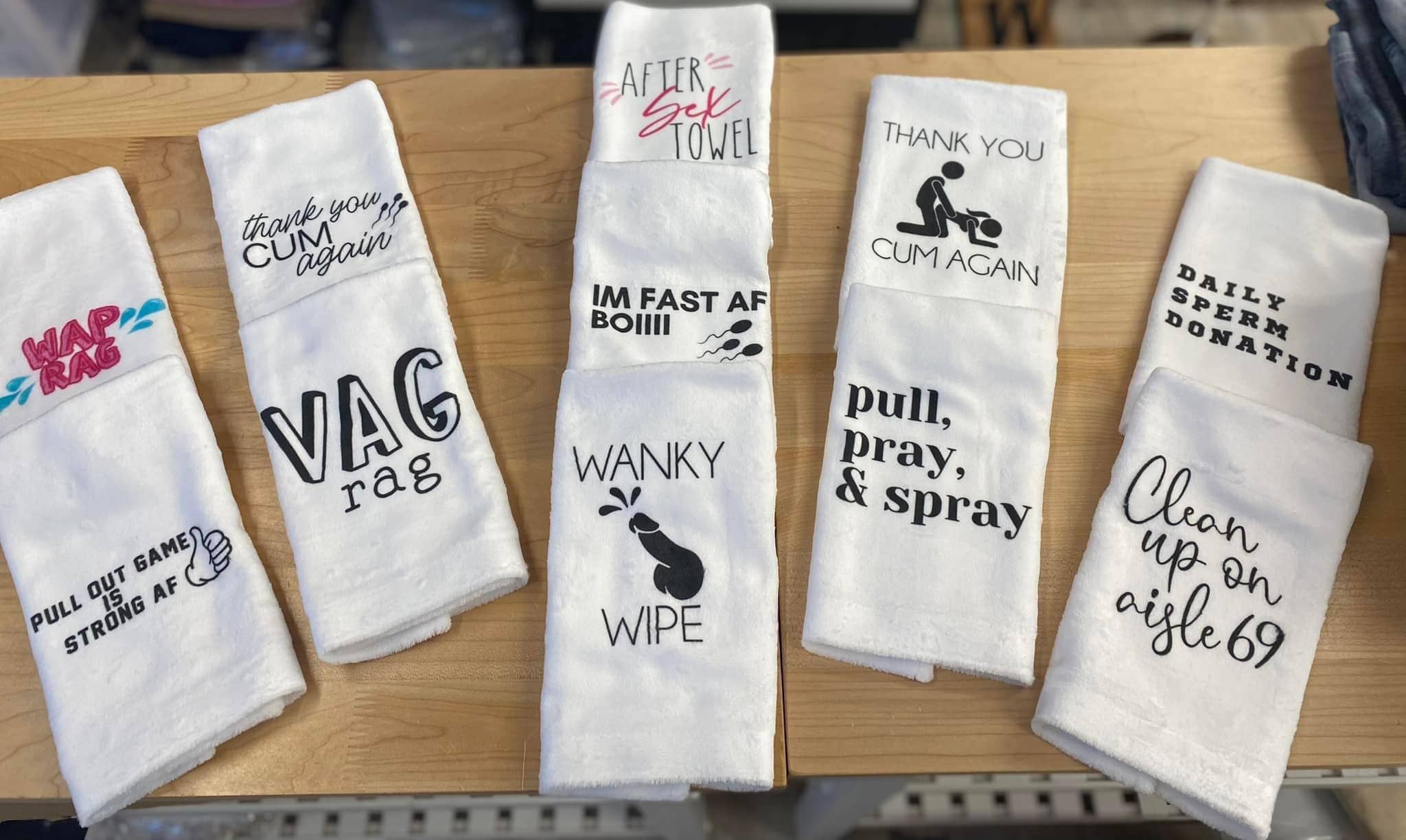 The Tiny Closet - Vendita all'ingrosso Asciugamani per le mani - Asciugamano sexy - asciugamano spiritoso - straccio personale - After Dark - regalo scherzoso2