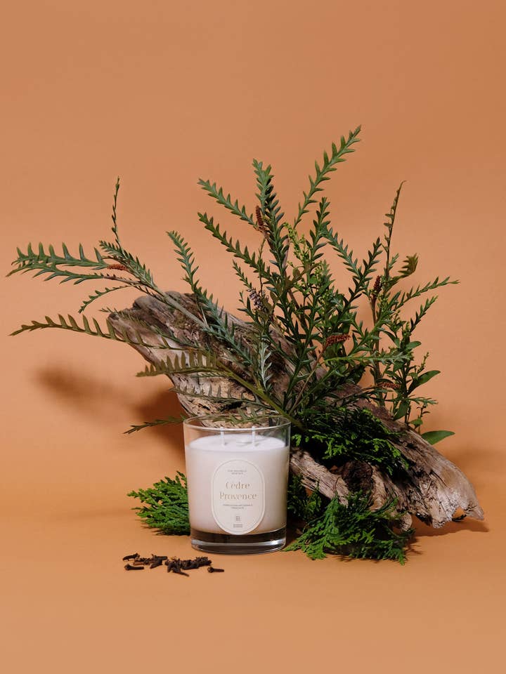 Provença Cedro 220g por atacado de Maison Maison