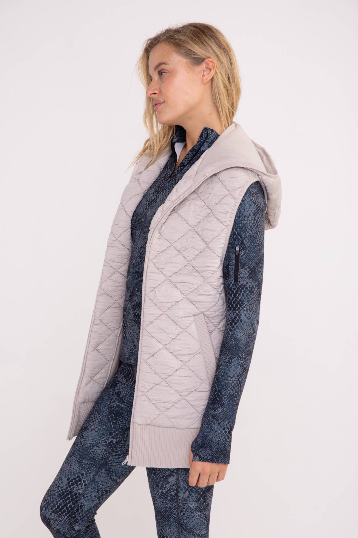 Mono B - Wholesale Outerwear Vest - Women's - Oversized Quilted Fleece Vest with Hood16