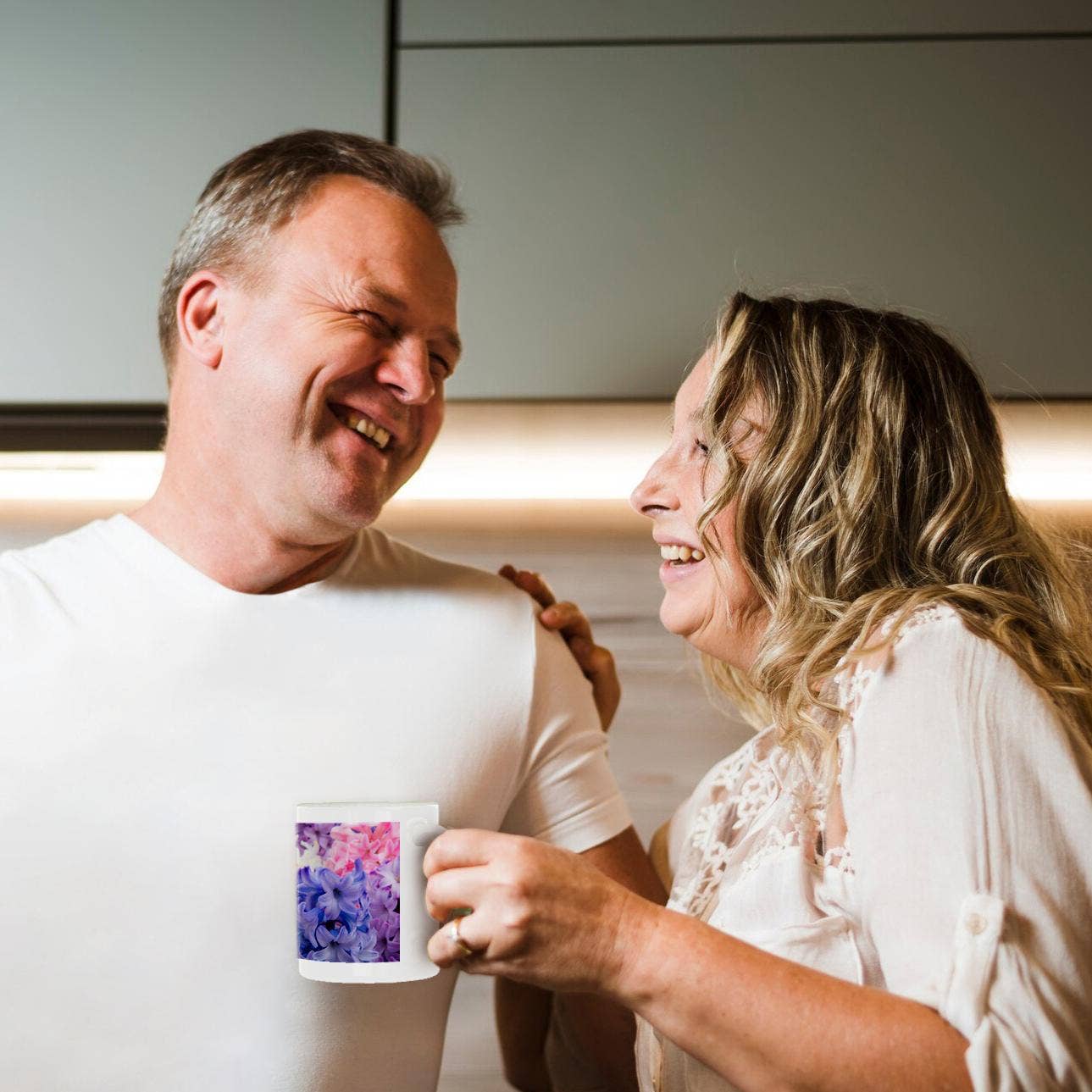 3dRose – Engroshandel Kaffekrus – 3dRose, Holland, Lisse, Keukenhof-haverne. Nærbillede af hyacintplante., Krus10