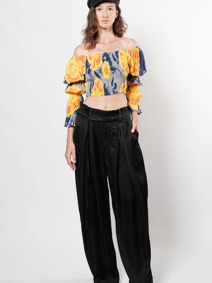 Pantalón Tomoko de Cupro y Lyocell - Diseño Liso para venta al por mayor de Gingersnap Official Bali