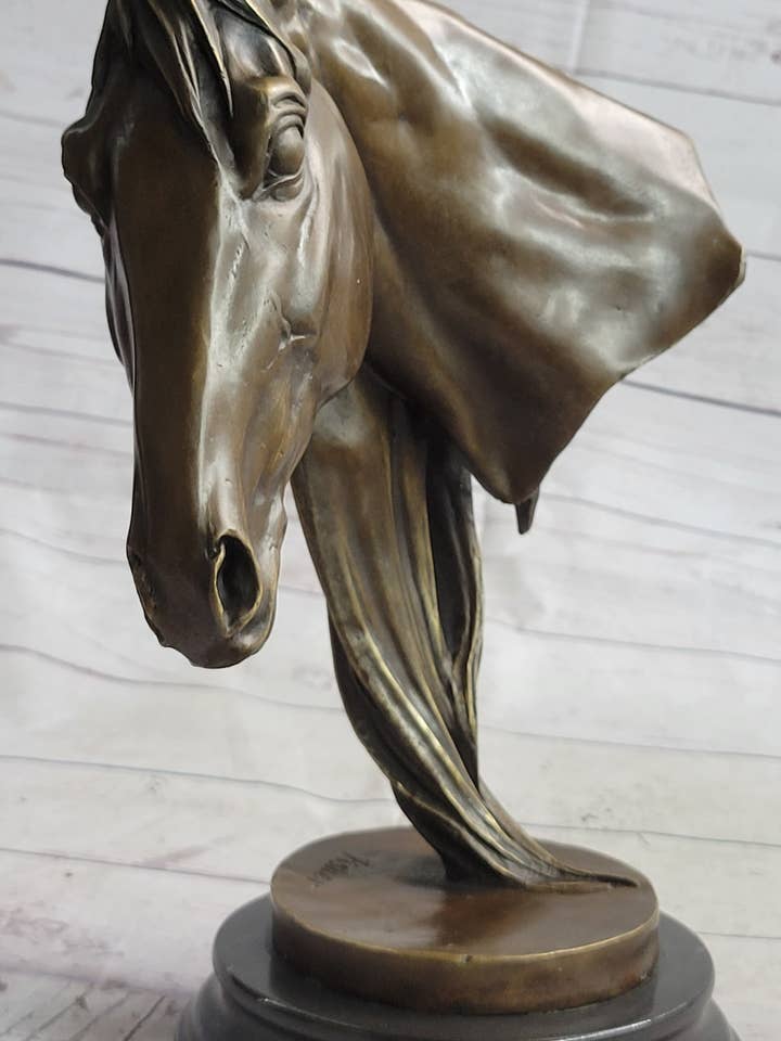 Horse Head Bust Equestrian Bronzeskulptur Statue Statue Dekor auf Marmorsockel signiert 13" x 22,9 für den Großhandel von Bronzhaus
