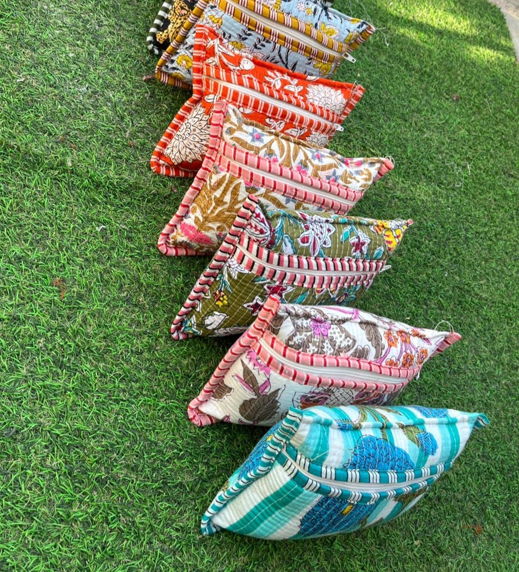 Bhawana Handicrafts - Wholesale Pouch - Women's - 5 Pieces clutch wallet keychain bag , quilted zipper pouch4