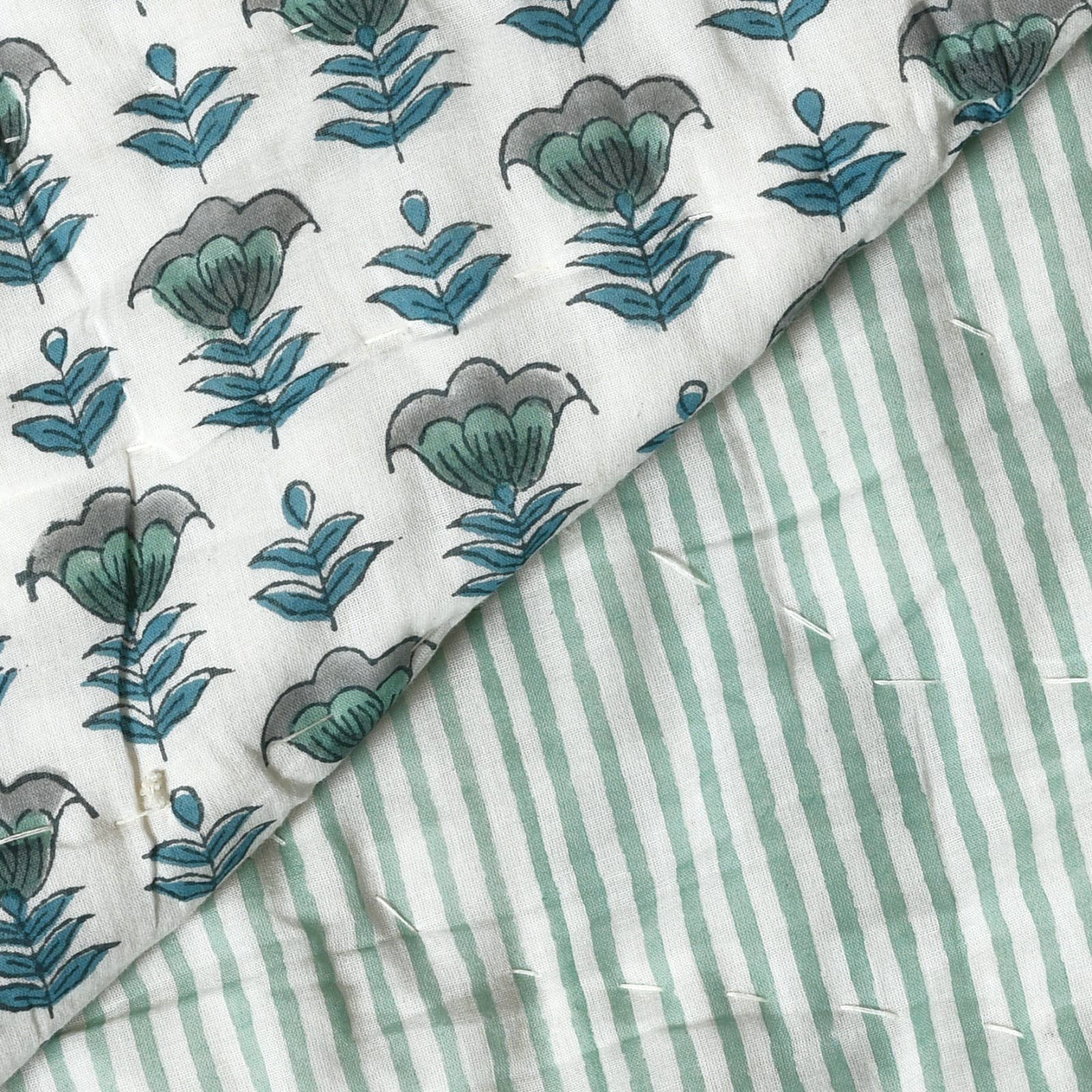 Fabricrush - Vente Courtepointe - Plaid en coton imprimé au bloc 100 % coton fait main - Couverture de Pâques7