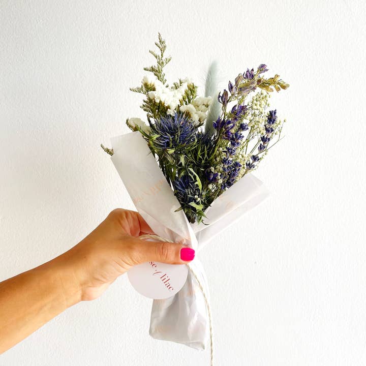 House of Lilac - Wholesale Dried/Pressed Flowers - Chic Dried Flower Mini Bouquet