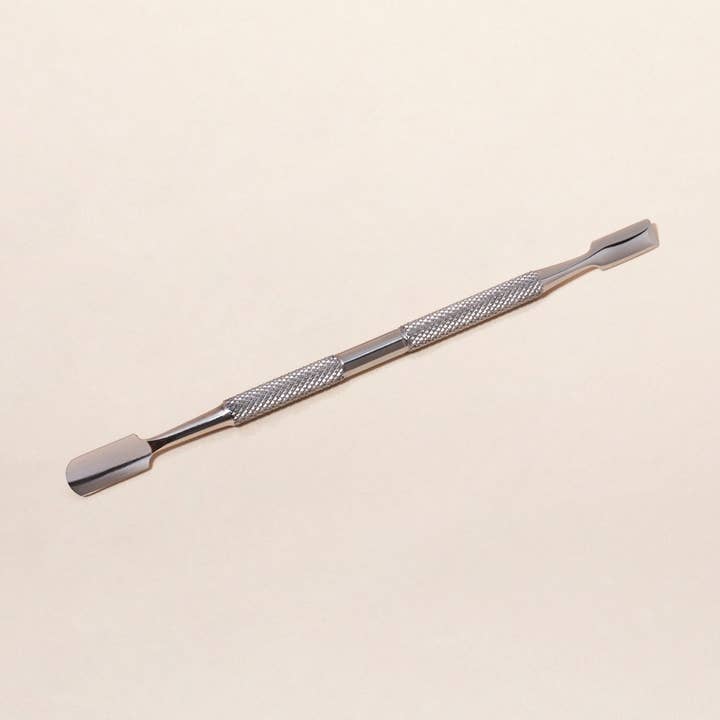Accessories - Steel cuticle pusher for wholesale by Manucurist