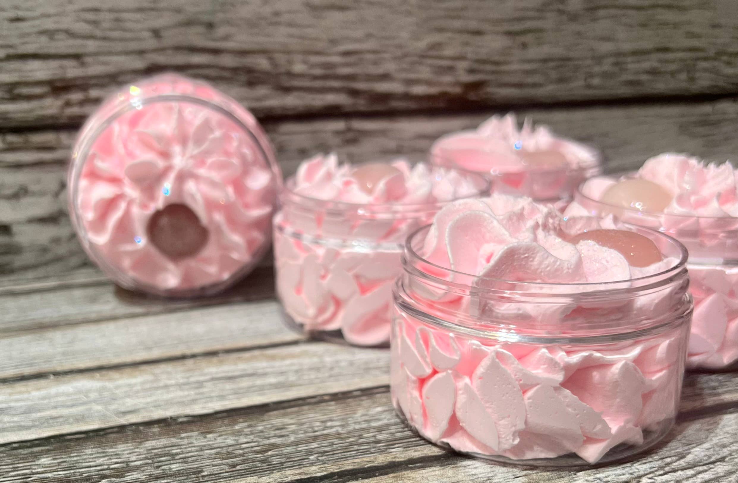 Southern Fleek Bath LLC - Vente Savons fouettés - Savon fouetté au miel épicé au quartz rose2