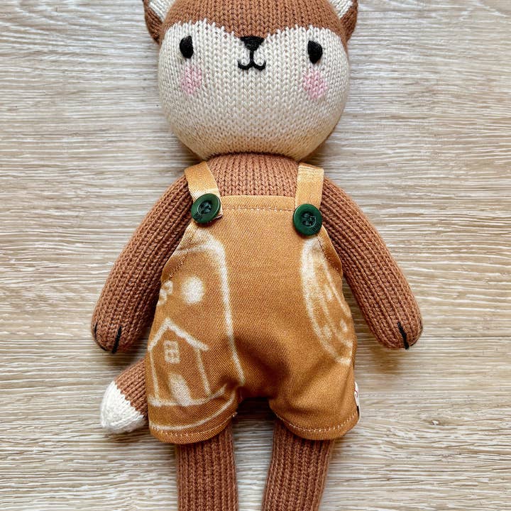 iuju - Wholesale Stuffed/Plush Toy - Kids & Baby - Finn Fox wearing iuju
