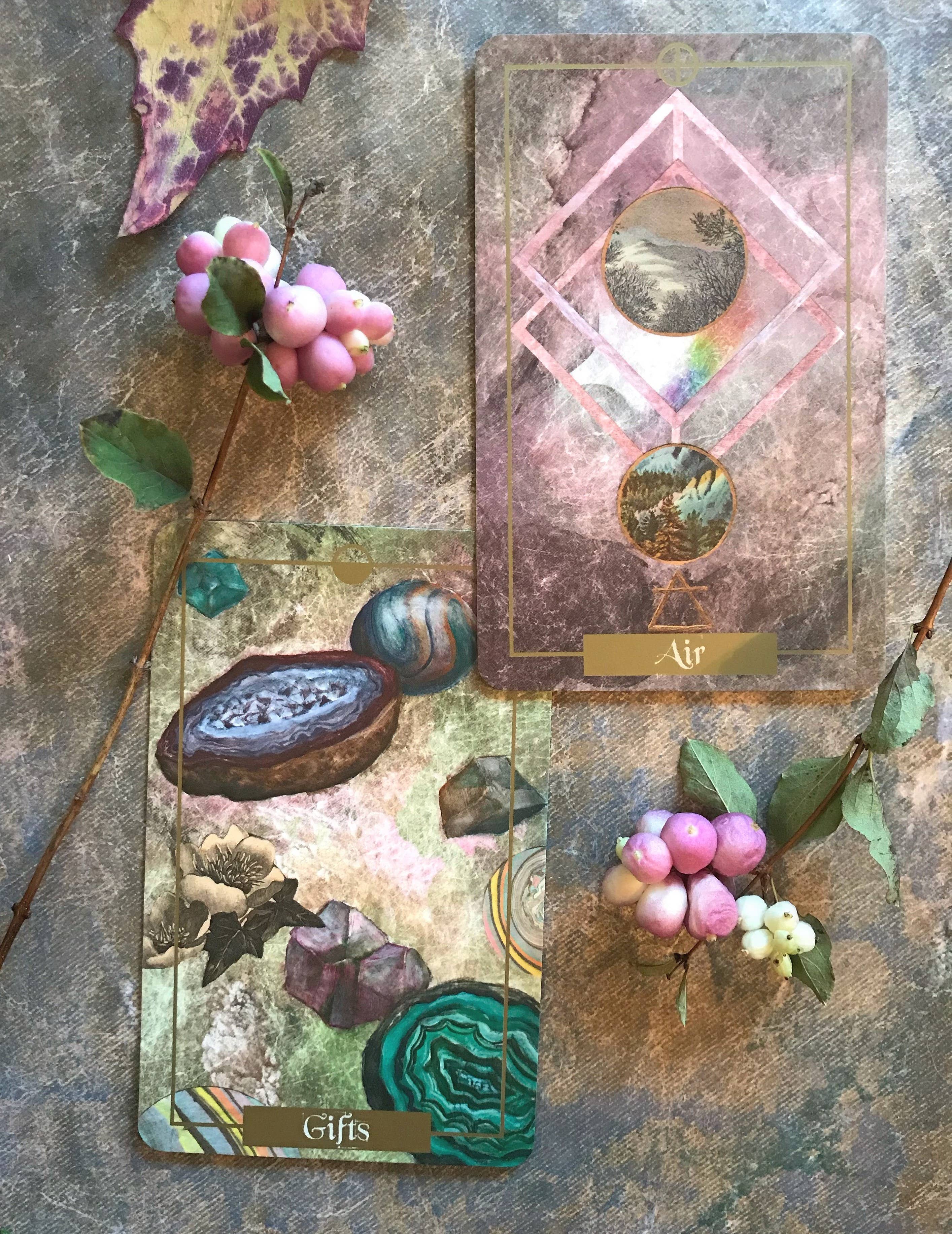 Claire Mack Arts - Vente Cartes de tarot - The Illuminated Earth Oracle Deck6