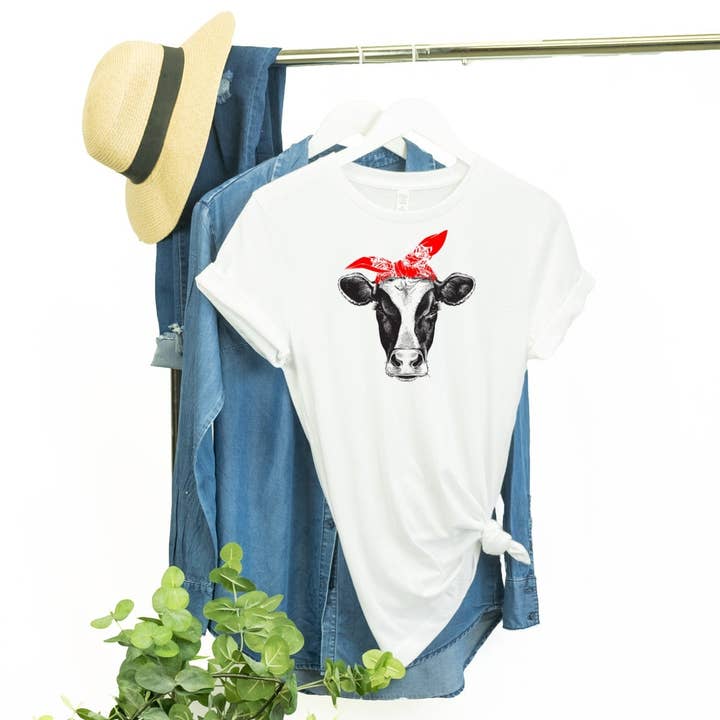 Cow with Lashes - Case for wholesale by Top Crate