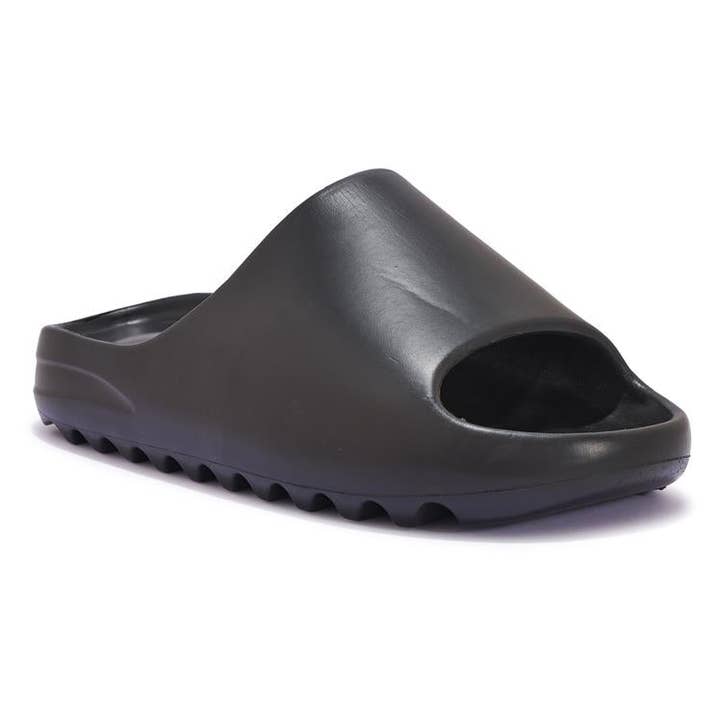 RS3091 SLIP-ON-PANTOLETTEN MIT STOLLENPROFIL für den Großhandel von City Shoes