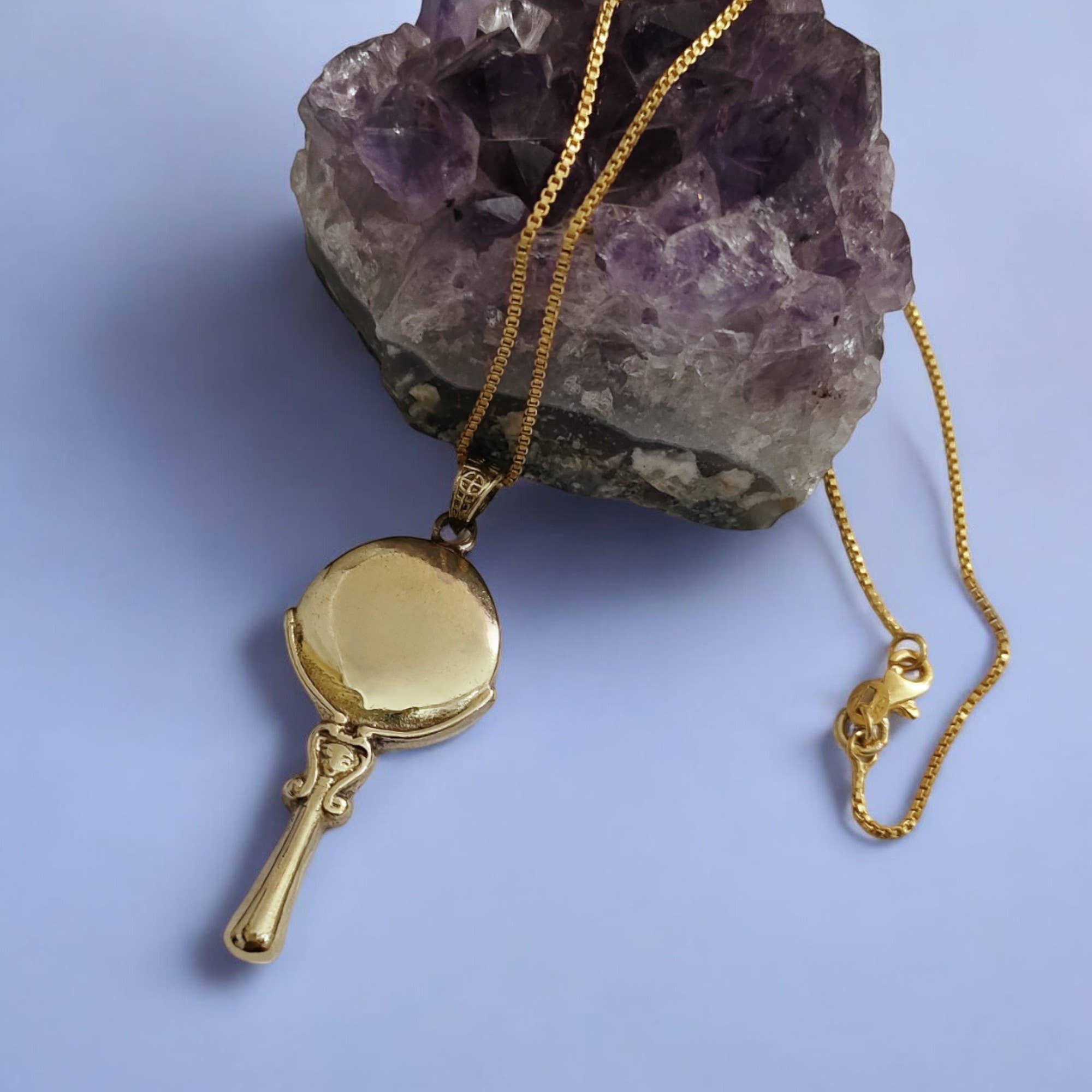 ALADDIN'S LAMP JEWELRY - Wholesale Pendant/Charm Necklace - Goddess Hathor Mirror Gold Pendant only4