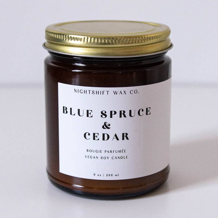 Blue Spruce + Soja Candle für den Großhandel von Nightshift Wax Co.