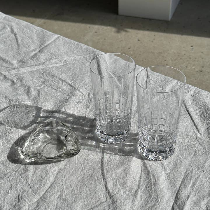 Office Objets - Wholesale Ashtray - Large square ashtray with large diamond points17