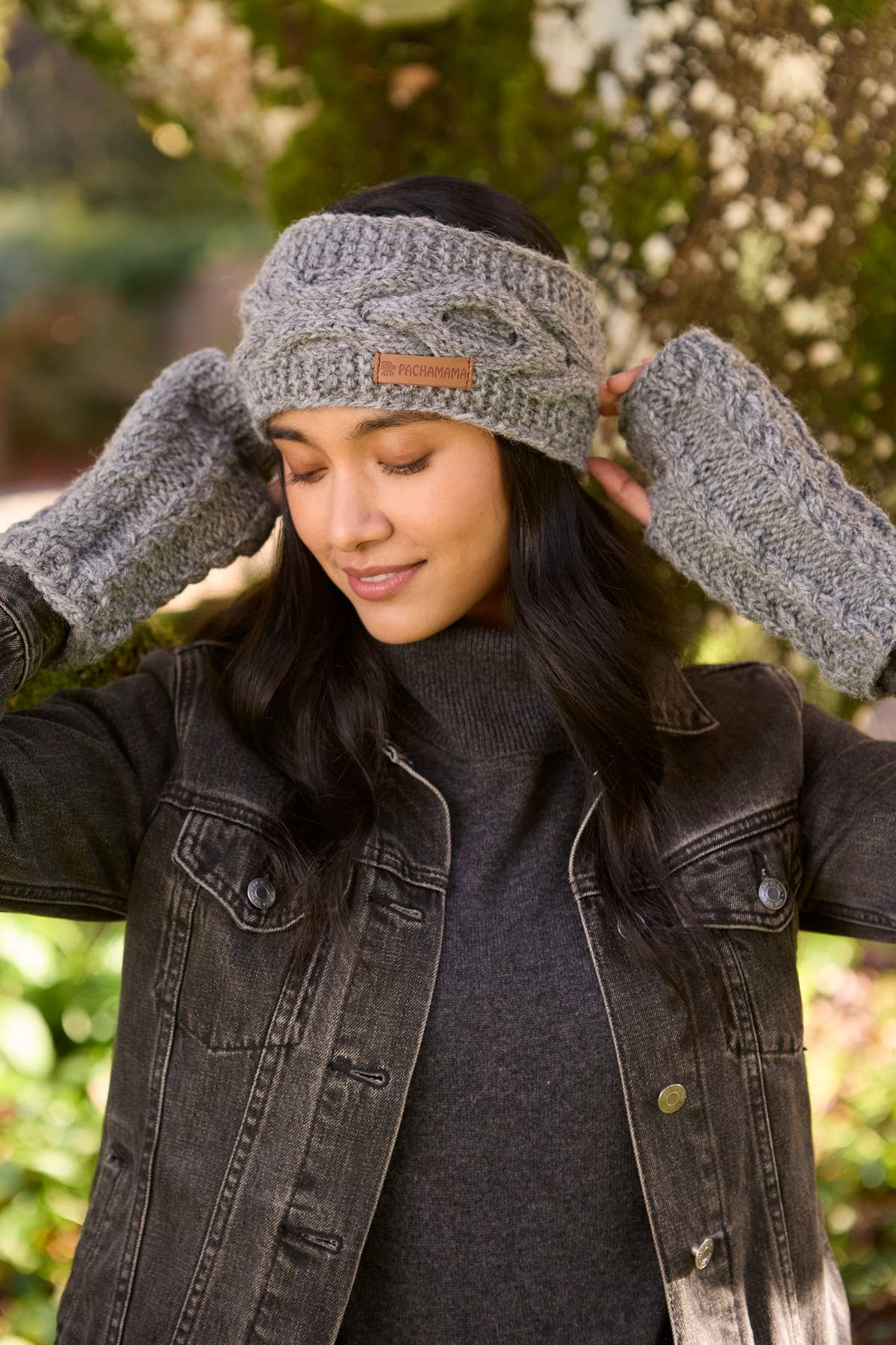 Grey Chamonix - Kabelstrick-Fleece-gefütterte fingerlose Wollhandschuhe für den Großhandel auf Faire2