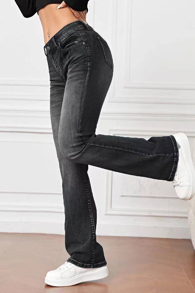 UNISHE - Wholesale Jeans - Women's - High Waist Distressed Flare Jeans ZK9926