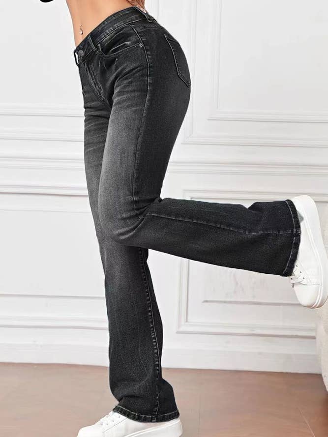 UNISHE - Wholesale Jeans - Women's - High Waist Distressed Flare Jeans ZK9926