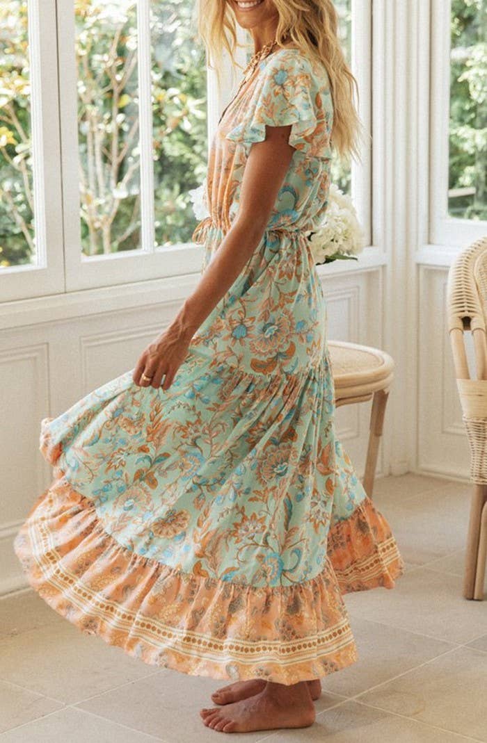 Rosa Clothing - Wholesale Dress - Women's - Bohemia Border Print Flutter Sleeve Maxi Dress1