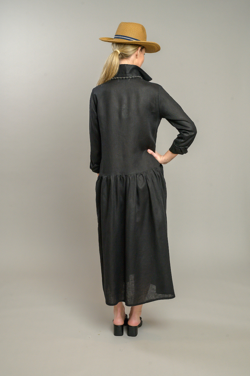 Arte Italica & Crown Linen Designs - Wholesale Dress - Women's - Wynn Dress6