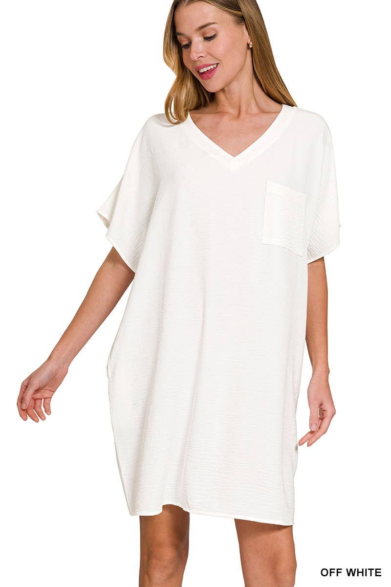 42POPS – wholesale Klänning - Dam – .Woven Airflow V-ringad T-shirtklänning med fickor11