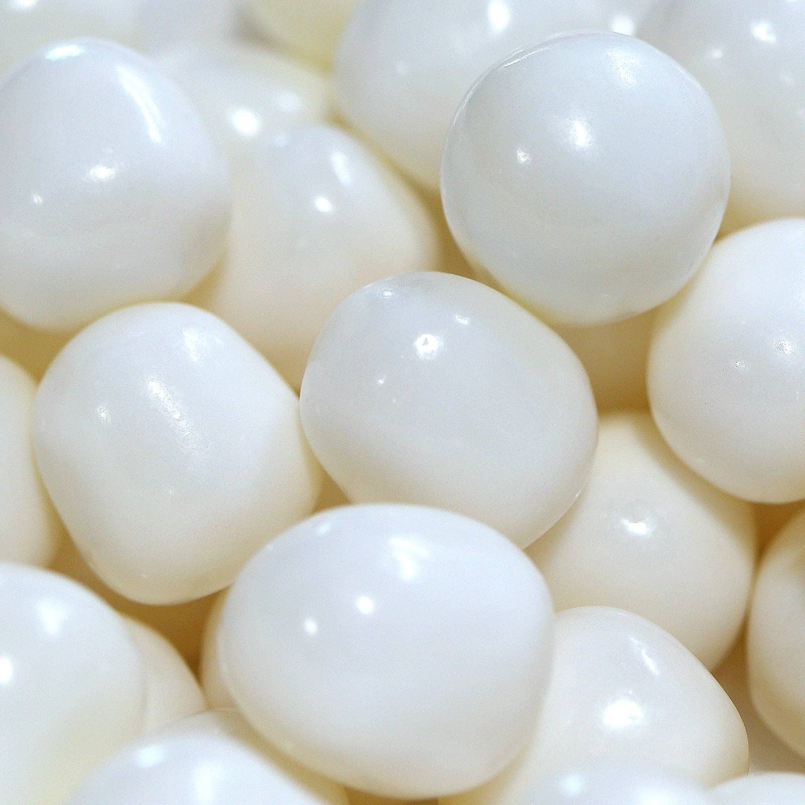 The Nut Garden, Sweetables, Utah Truffles – wholesale Gummy – Sweetables Candy Jars | Pina Colada Sours1