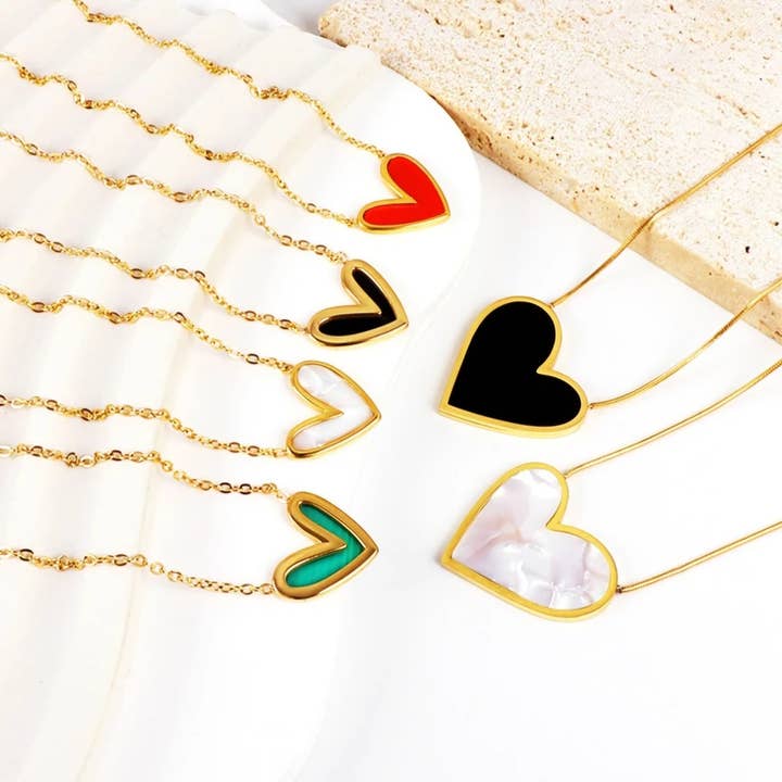 Misgraceful – wholesale Pendant/charm necklace – Small Heart Necklace - 3 Colours2