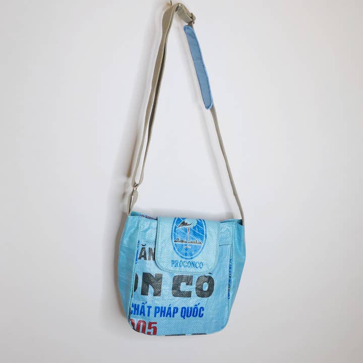 URBAN BAG | Umhängetasche für den Großhandel von REFISHED fair fashion