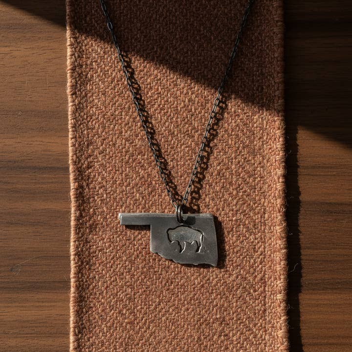 Anju Jewelry - Wholesale Pendant/Charm Necklace - Home State Jewelry - Pewter Necklace - Oklahoma with Bison1