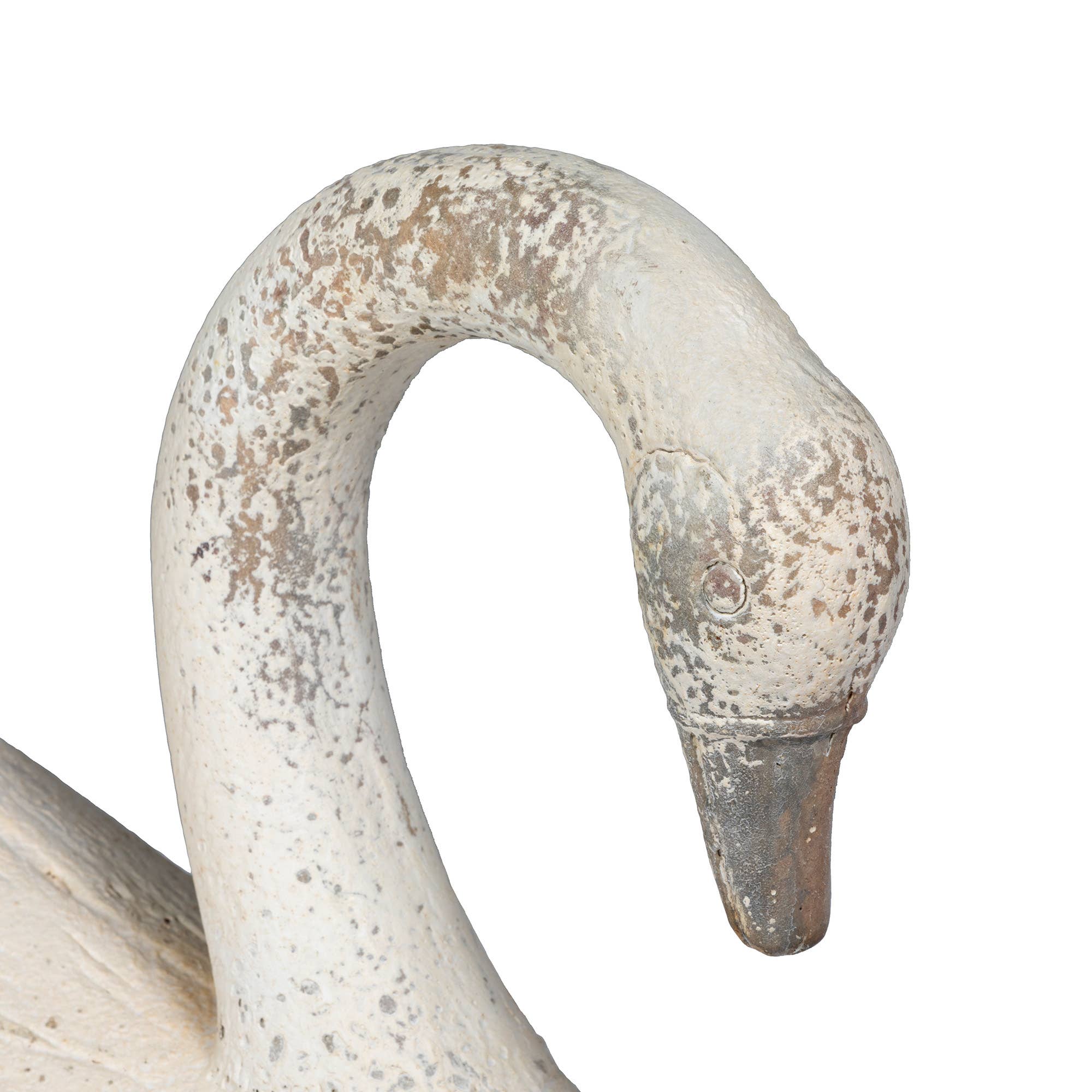 Park Hill Collection - Wholesale Christmas Decoration - Garden Swan Sculpture4