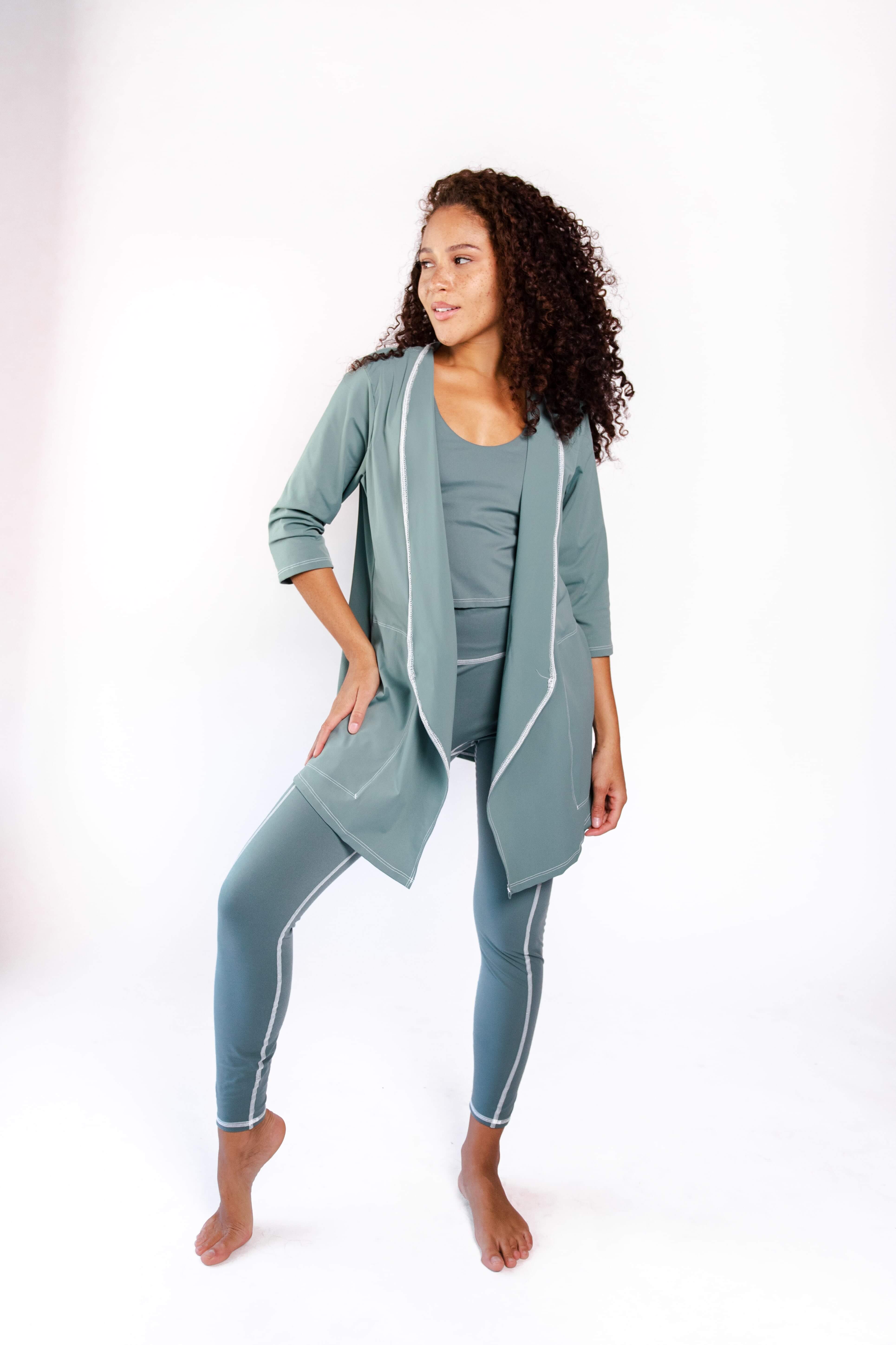 Yoga Democracy - Venta al por mayor Chaqueta - Mujer - Chaqueta Roam Free en verde salvia0