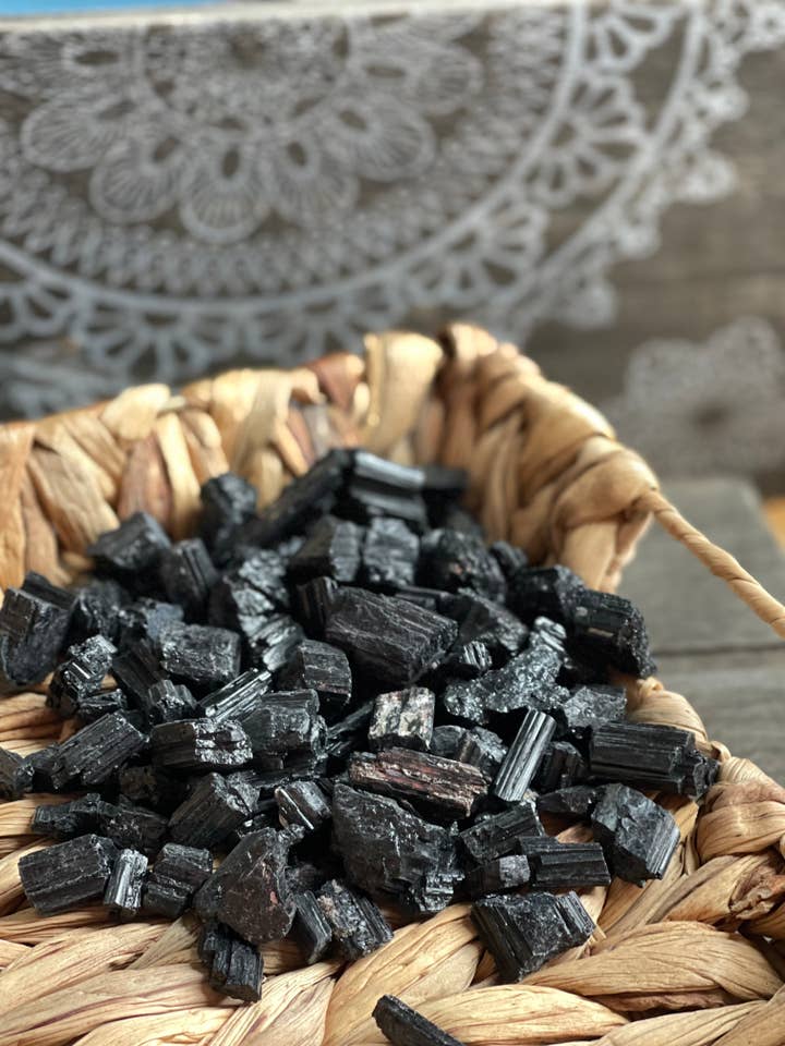 Natural Black Tourmaline Crystal, Tourmaline Stone for wholesale by Tumbledshop