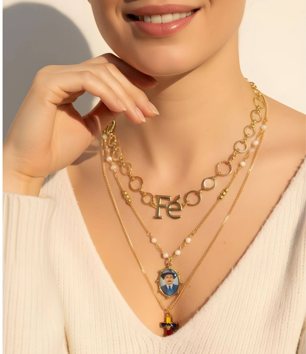 PHOEBE´S - Wholesale Pendant/Charm Necklace - Faith Necklace with Blessed José Gregorio Hernández Medal – Catholic Jewelry