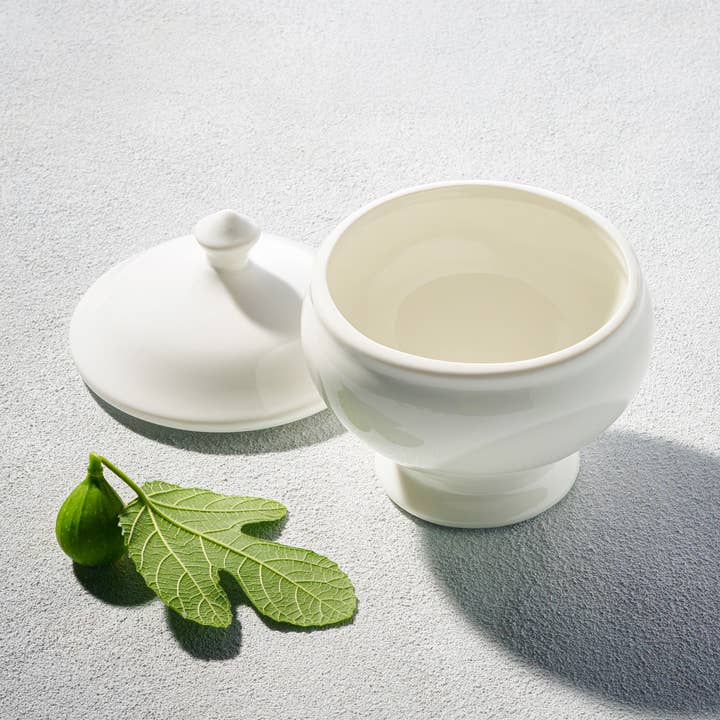 Kadra Kitchenware - Wholesale Bowl - Vikko Lightning - Round White Soup Bowl with Cover, 14 oz0
