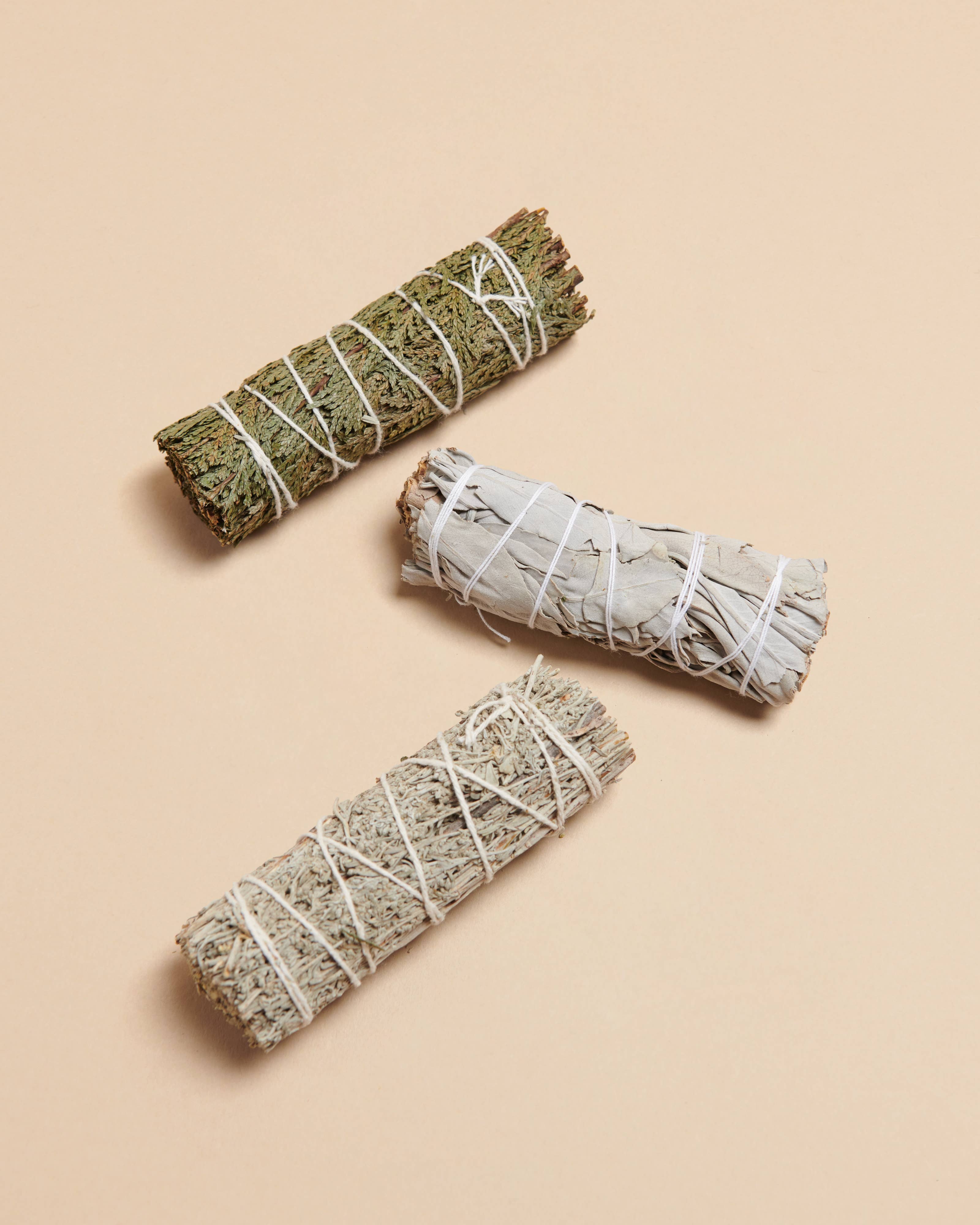 Liv Rocks - Wholesale Smudge Stick - Cedar, White + Blue Sage Sampler Smudge Sticks3