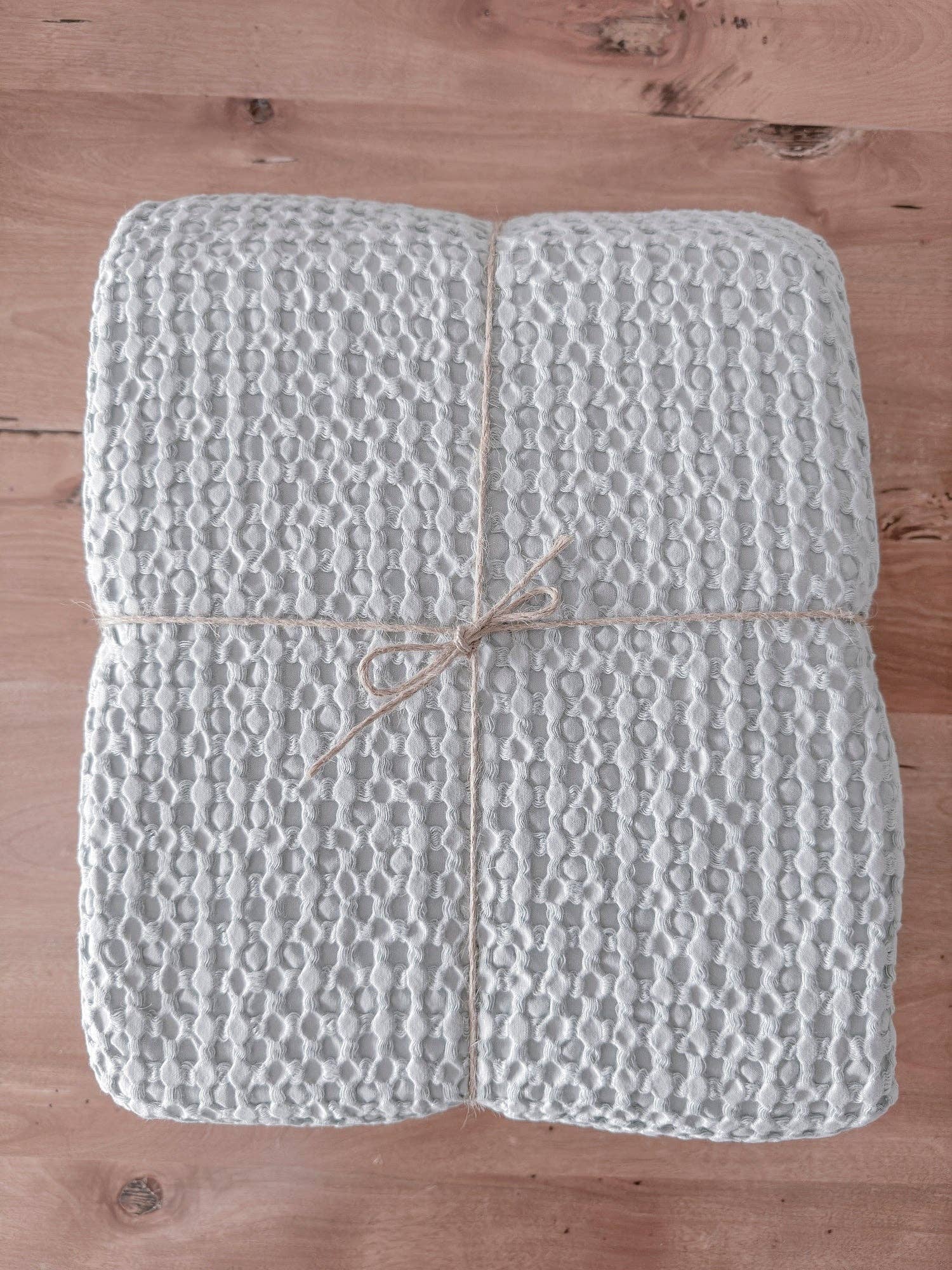 Anaya Home - Wholesale Bedding Blanket - Stonewashed Cotton Waffle Bed Blanket8