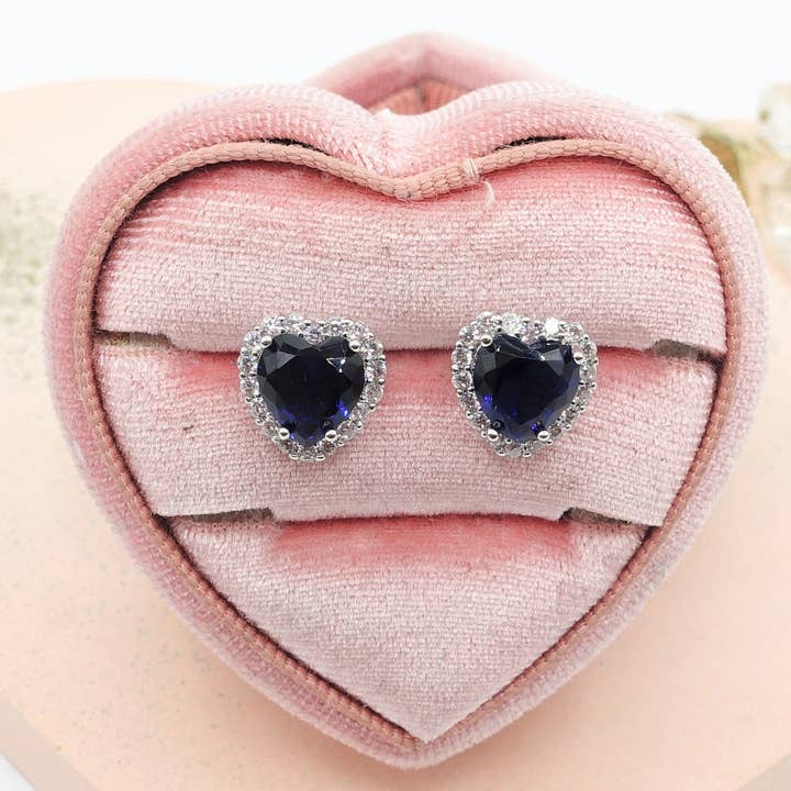 Daemon srls - Wholesale Stud/Post Earrings - DIANA ~Orecchini a bottone con cubic zirconia a forma di cuore23