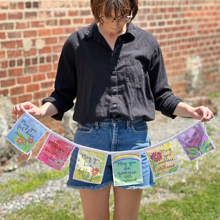 Lori Portka - Happiness Through Art - Wholesale Banner - Hope Rising Cloth Banner