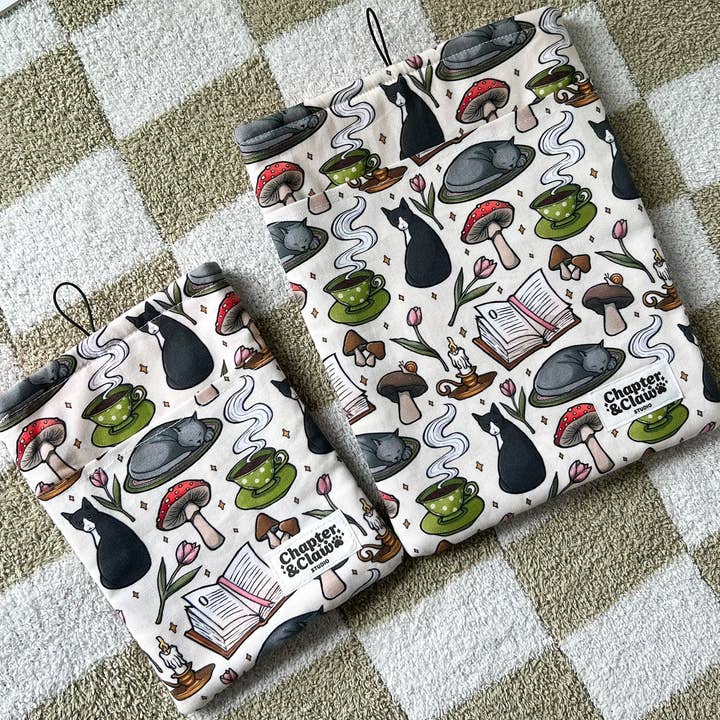 Chapter & Claw Studio - Wholesale Book Cover - Cozy Cats Handmade Padded Book Sleeves5