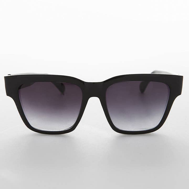 Women's Classic Square Vintage Sunglass - Brooklyn for wholesale by SUNGLASS MUSEUM