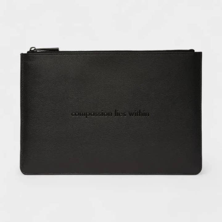 Pochette Nera in AppleSkin Vegano – Borsa Elegante in Materiale Riciclato per la vendita all'ingrosso da parte di Votch