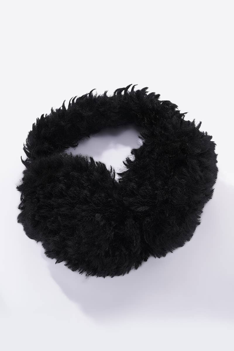 BYREN | ÉLINE L'ATELIER - Wholesale Earwarmers/Ear Muffs - Women's - CC11 faux fur earmuffs0