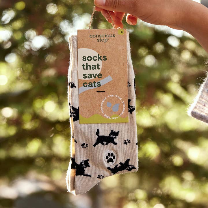 Conscious Step - Wholesale Socks - Unisex - Socks that Save Cats (Beige Cats)