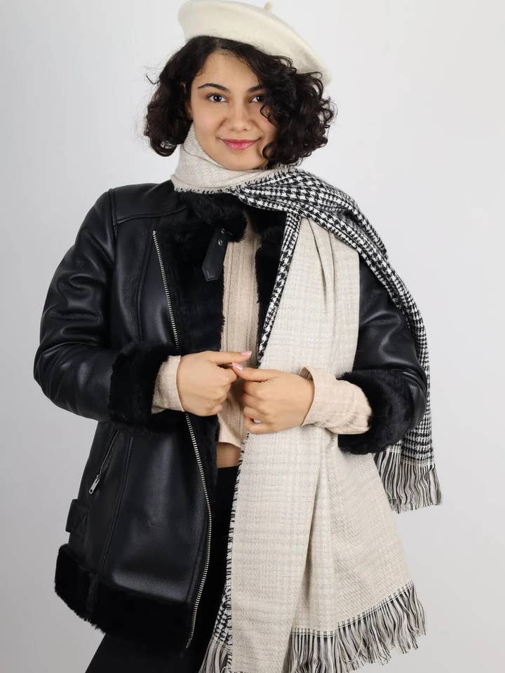 Women's Classic French Beret & Houndstooth Lined Scarf Set for wholesale by Meyran