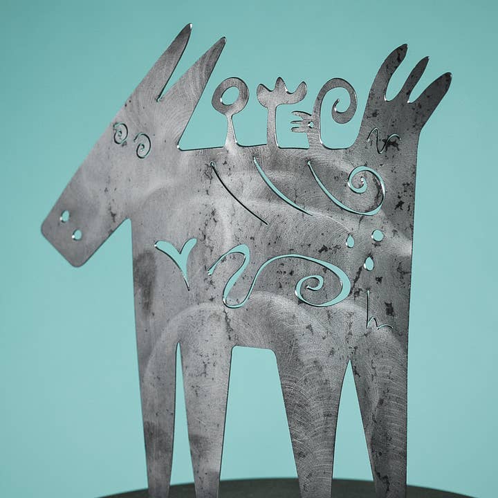 Garden Deva Sculpture Co. - Wholesale Outdoor Ornament/Decor - Dingo Dog1